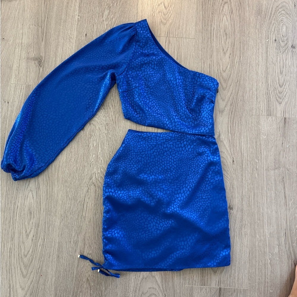 Runaway the Label Monrow Cut-out Dress in Sapphire - Picture 5 of 7